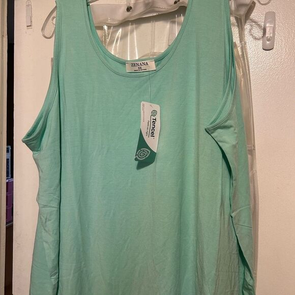 NWT Zenana Sleeveless Mint Top - Picture 4 of 11
